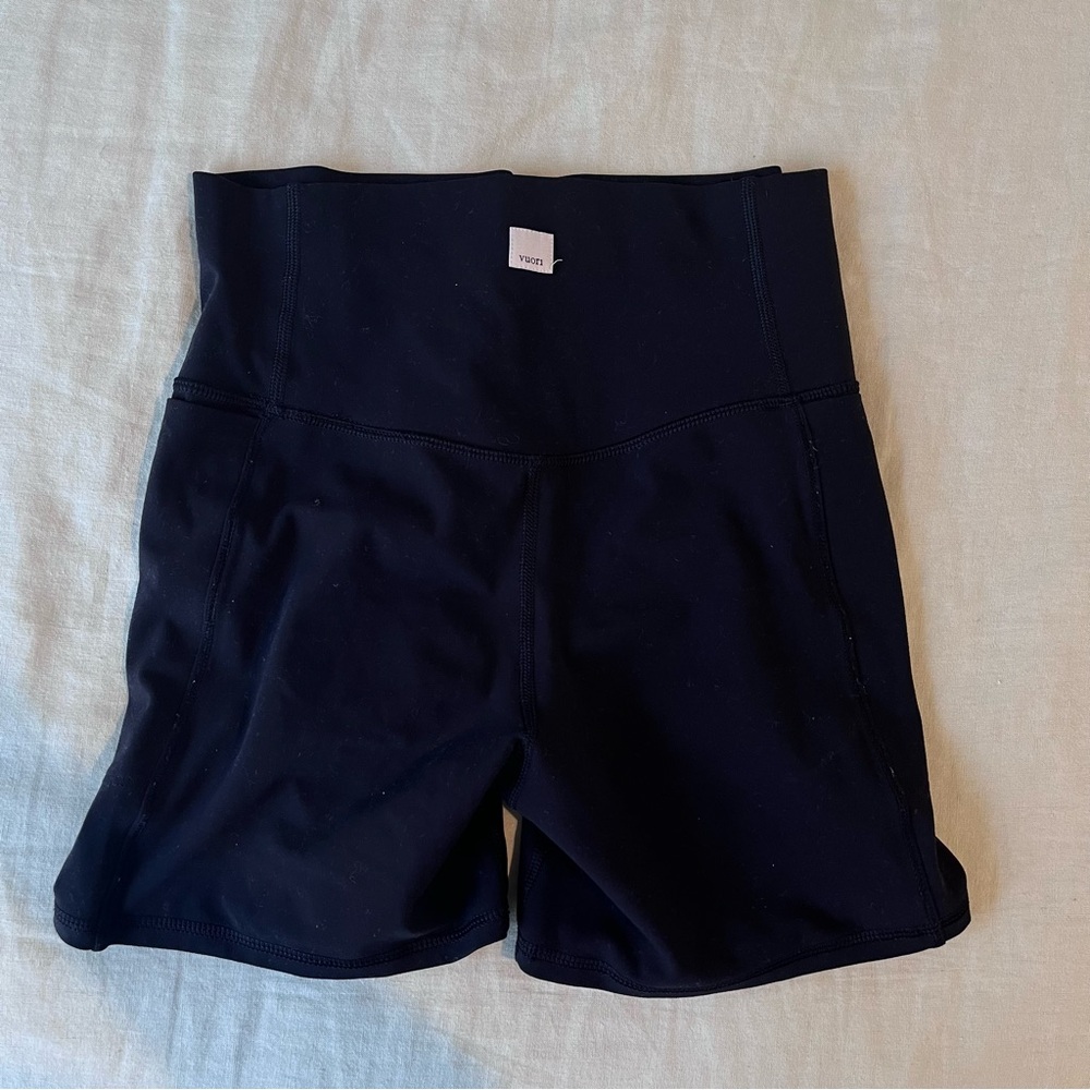 Vuori Studio Pocket Short Black XS